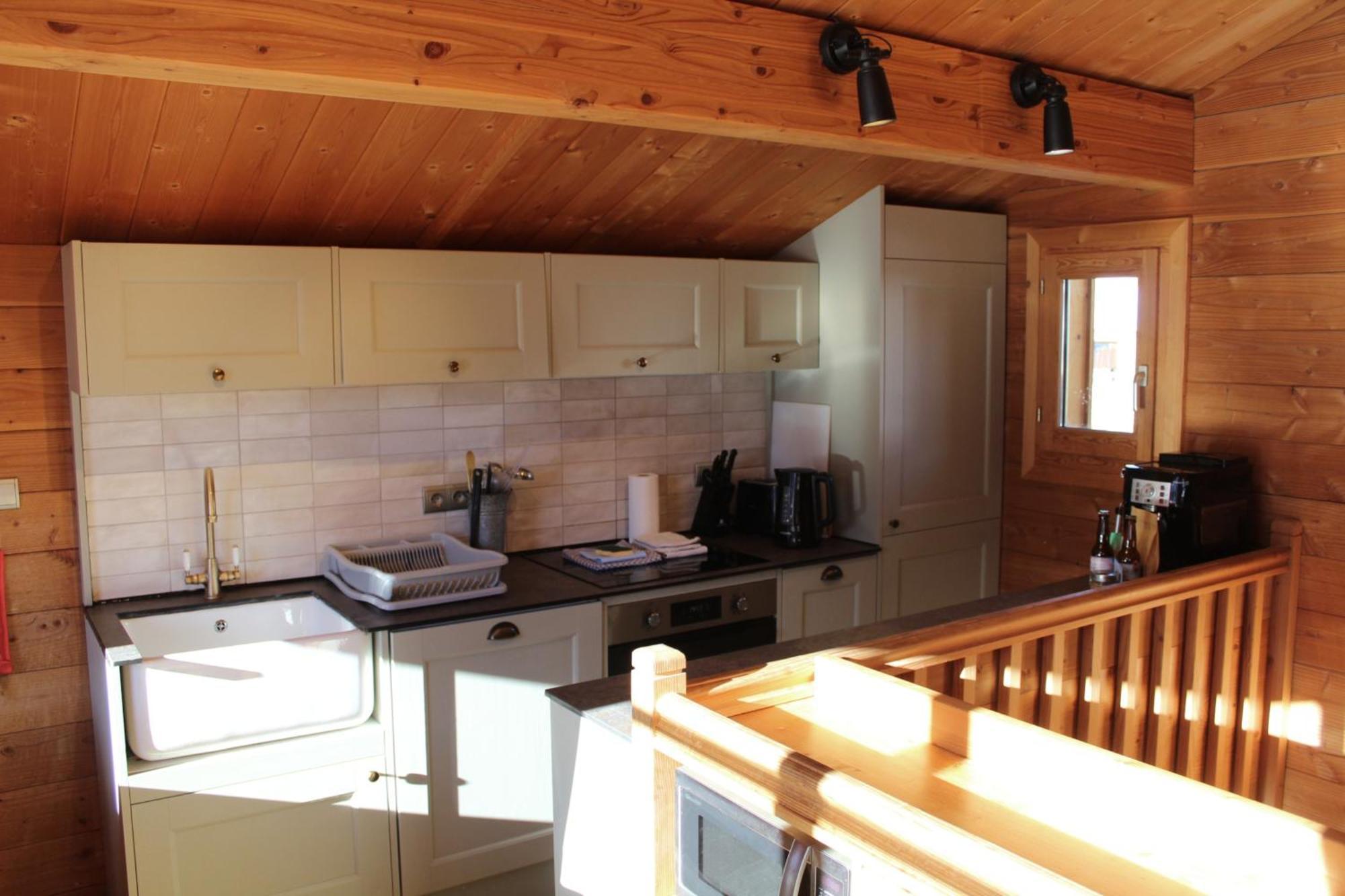 Cosy 4 Bedroom Chalet With Hot Tub Saint-Marcel  Buitenkant foto