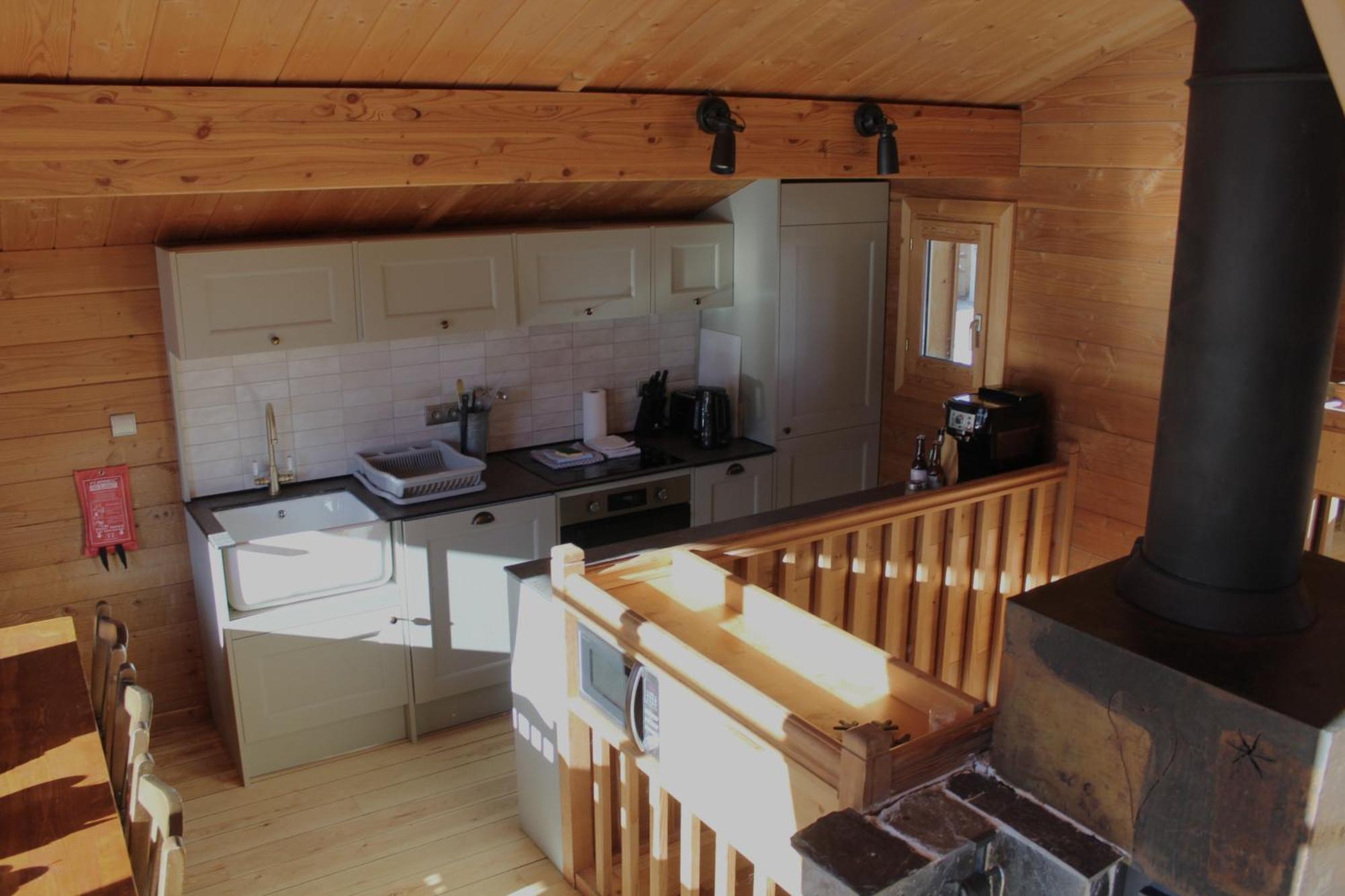 Cosy 4 Bedroom Chalet With Hot Tub Saint-Marcel  Buitenkant foto